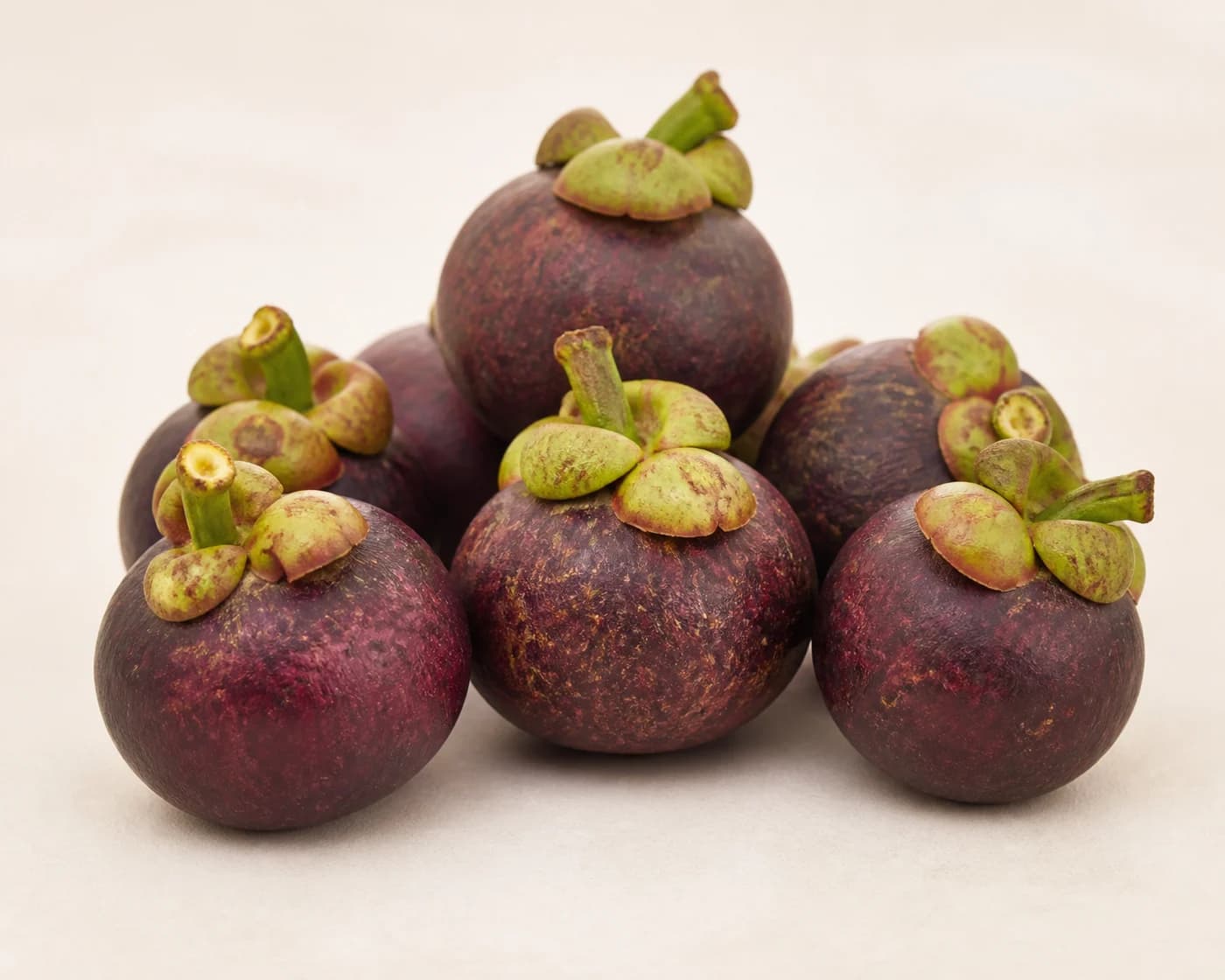 Mangosteen — centered product view